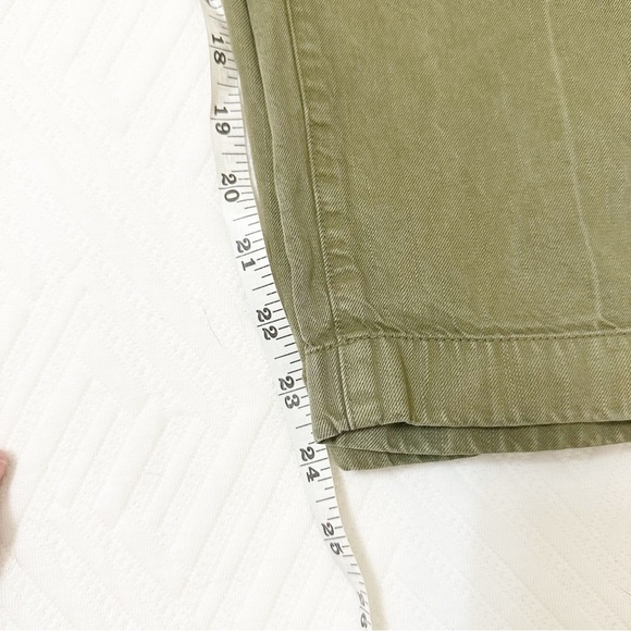 J Crew Olive Comfort 100% Lyocell Cropped / Ankle Pants Size 4 - Picture 7 of 8